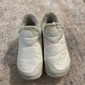 Merrell Women's White Quilted Slip-On Shoes